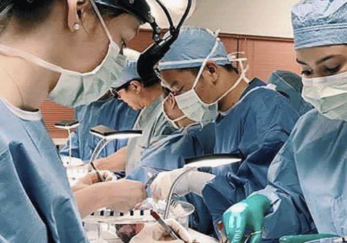 メディカルスクール時代の写真